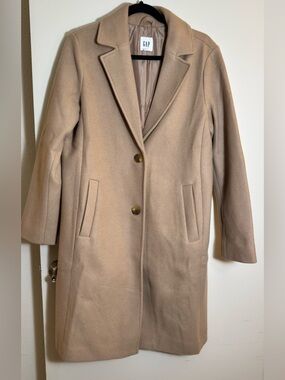 GAP Women's Camel Single-Breasted Long Trench Coat